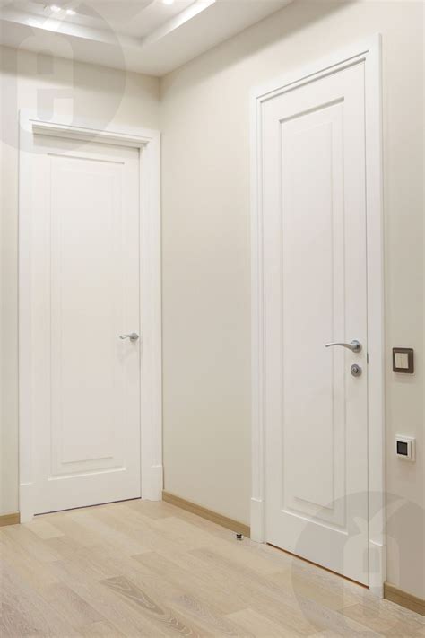 Белая дверь для мебели - стильный акцент в интерьере
